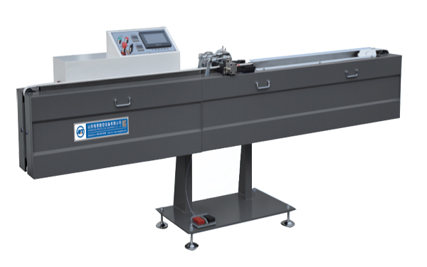 丁基膠涂膠機(jī) 丁基膠涂膠機(jī)